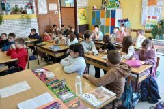 IMG-a2c170b96bc4d2546af12ef8a5ad62d9-V