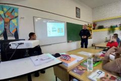 IMG-c50dbed0d86ff41d7bd58b92ffd3bd82-V