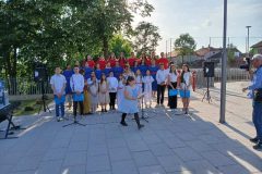 IMG-4af4cec4db8bd821cb8dbcd20560820c-V