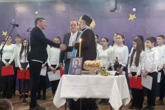 IMG-de963d50d549aa741c2bb854f27663b8-V